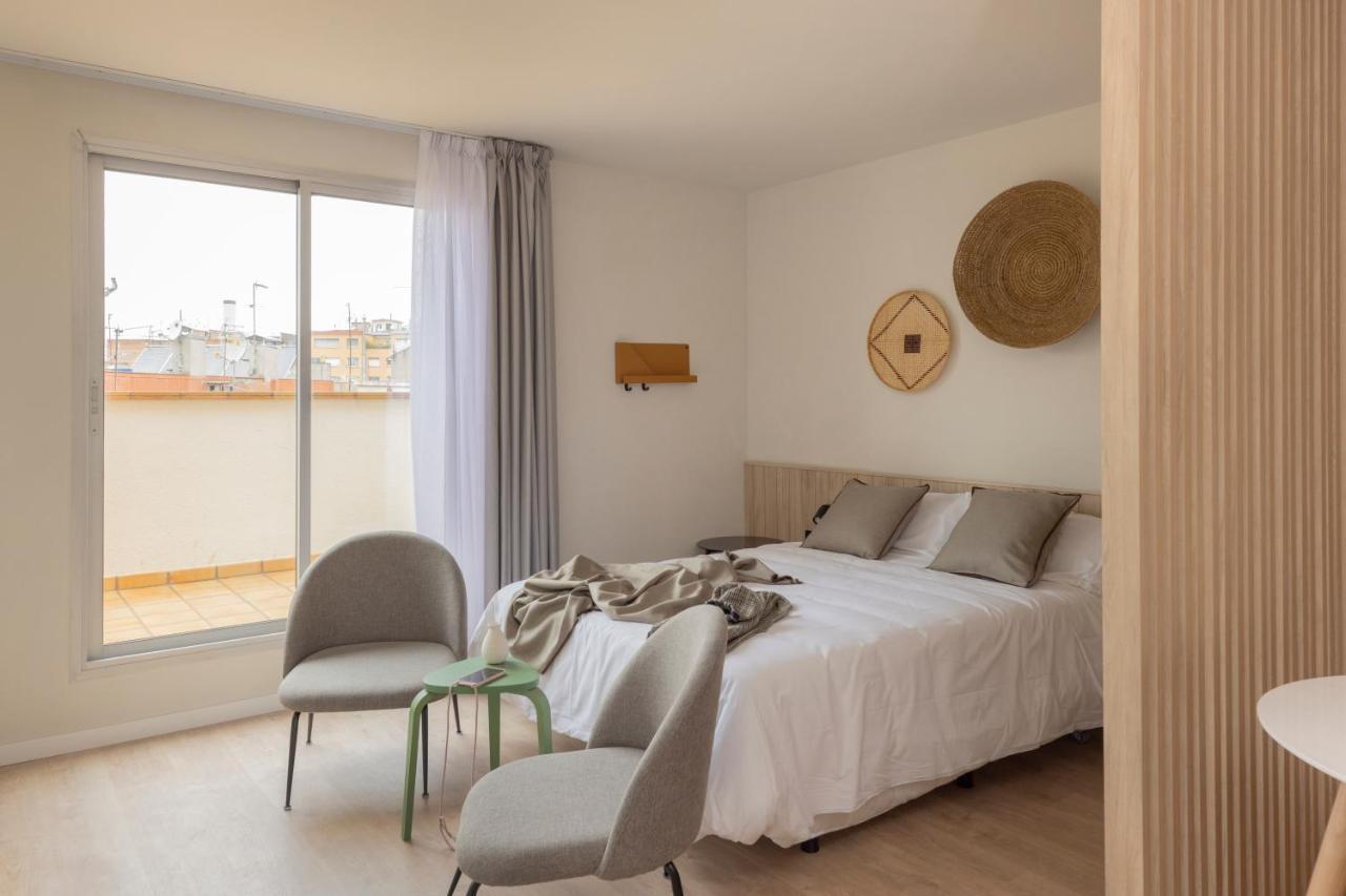 Libere Barcelona Sant Antoni Aparthotel Luaran gambar